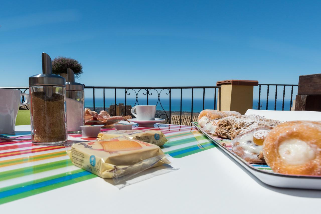 La Terrazza Di Girgenti Bed & Breakfast Агридженто Екстериор снимка